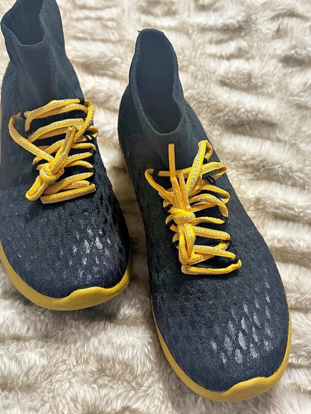 GYAKUSOU Flyknit Lunar 3 Black & Yellow Sneakers